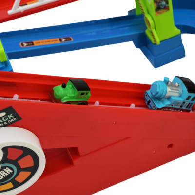 Паркінги і гаражі - Ігровий набір Країна Іграшок Паркінг Пригоди паровозиків (T922A)#4