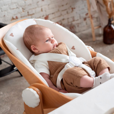 Товари для догляду - Подушка на сидіння для новонароджених Childhome Evolu hearts (CHEVOSCNBJOH)#4