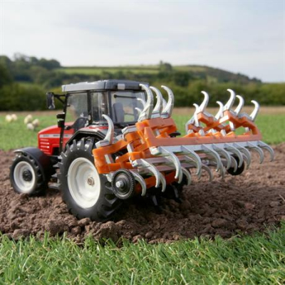 Транспорт и спецтехника - Трактор Britains Massey Ferguson 6290 с культиватором 1:32 (43335)#6