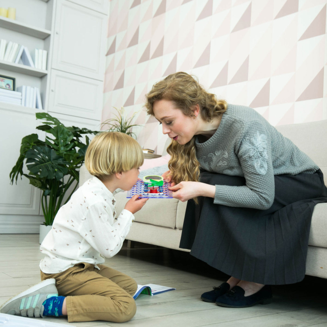 Научные игры, фокусы и опыты - Набор для опытов Znatok Альтернативная энергия 50 проектов (REW-K70690)#5