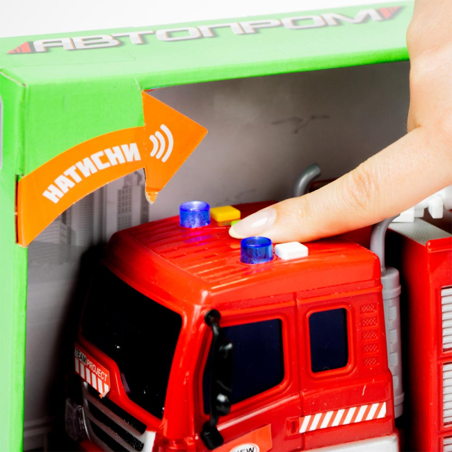 Транспорт и спецтехника - Пожарная машина Автопром 1:16 (7672A)#3