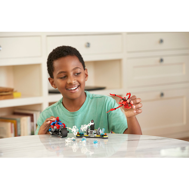 Конструкторы LEGO - Конструктор LEGO Marvel Super Heroes Спасательная операция на мотоциклах (76113)#6