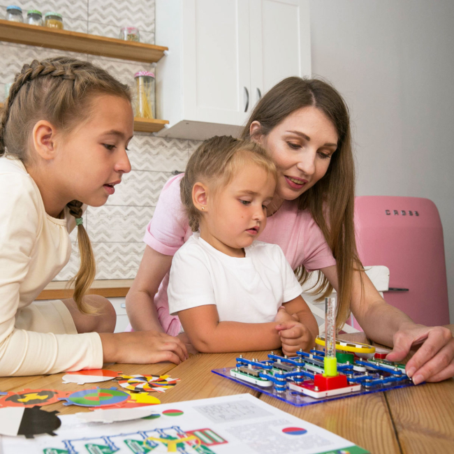 Наукові ігри, фокуси та досліди - Електронний конструктор Znatok Світло та колір (70799)#5