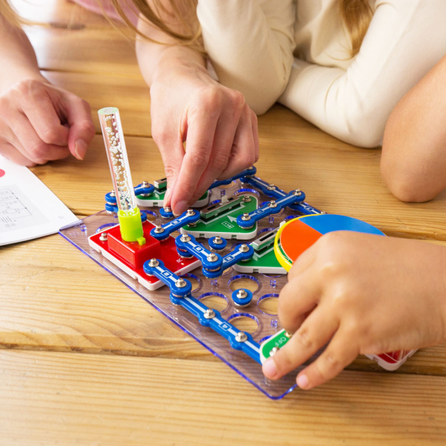 Наукові ігри, фокуси та досліди - Електронний конструктор Znatok Світло та колір (70799)#6