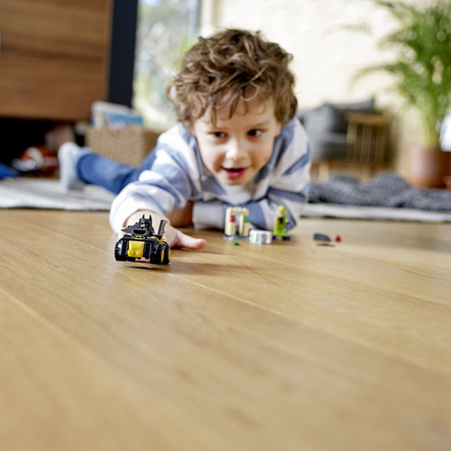 Конструкторы LEGO - Конструктор LEGO Super heroes Бэтмен против ограбления Загадочника (76137)#5