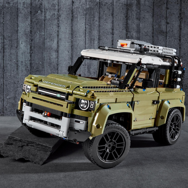 Конструктор LEGO Technic Land Rover Defender (42110) купить в Киеве ...