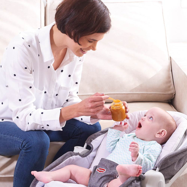 Крісла-качалки - Ліжечко-гойдалка Tiny Love Мамині обійми 3 в 1 сіре із каптуром та ефектами (1805500030)#4