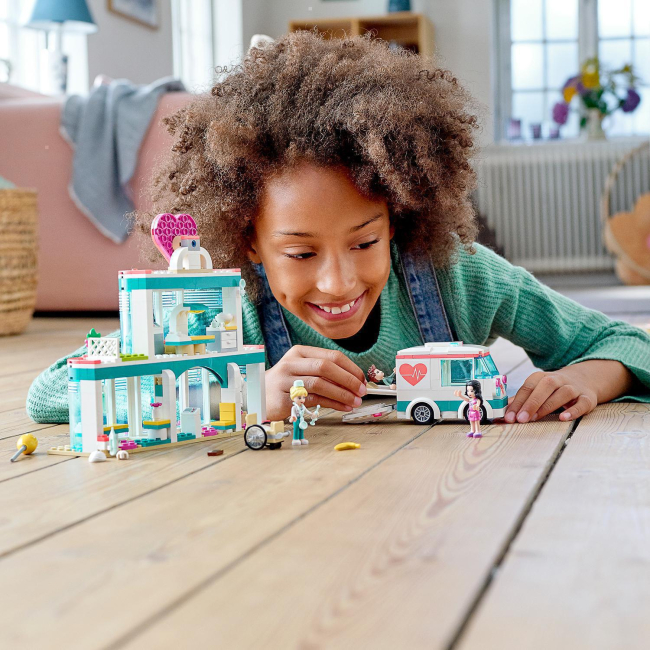 Конструктори LEGO - Конструктор LEGO Friends Лікарня в Хартлейк-Сіті (41394)#7