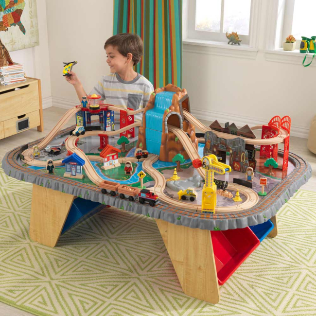 Железные дороги и поезда - Игрушечная железная дорога KidKraft Развязка у водопада с игровым столом (17498)#5