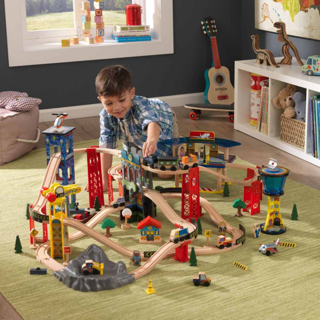 Железные дороги и поезда - Игрушечная железная дорога KidKraft Супер магистраль (17809)#5