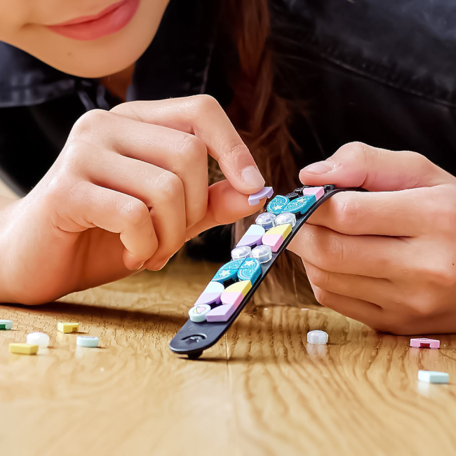 Наборы для творчества - Конструктор LEGO Dots Космические чудеса браслет (41903)#6