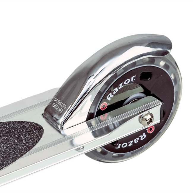 Самокати - Самокат Razor A125 Чорний GS 23L intl MC5 (13072207)#4