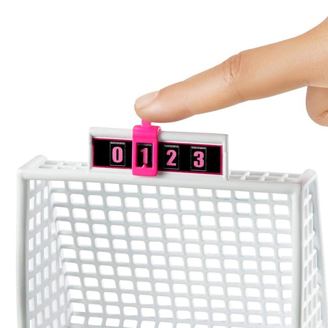 Ляльки - Ляльковий набір Barbie Футбольна команда Челсі (GHK37)#4