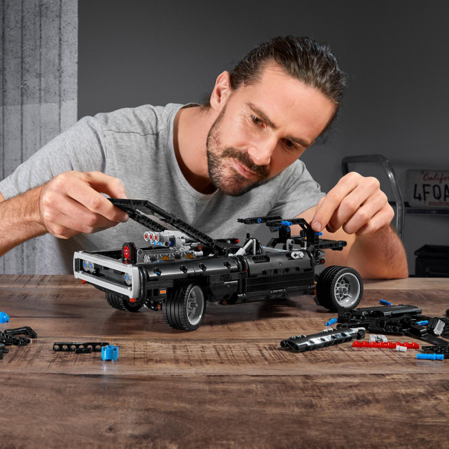 Конструктори LEGO - Конструктор LEGO Technic Dom's Dodge Charger (42111)#8