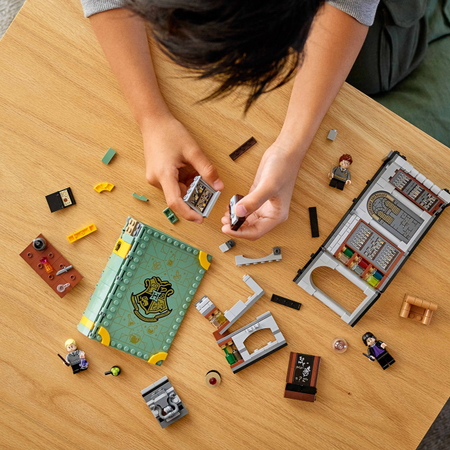 Конструктори LEGO - Конструктор LEGO Harry Potter У Гоґвортсі: урок зілляваріння (76383)#8