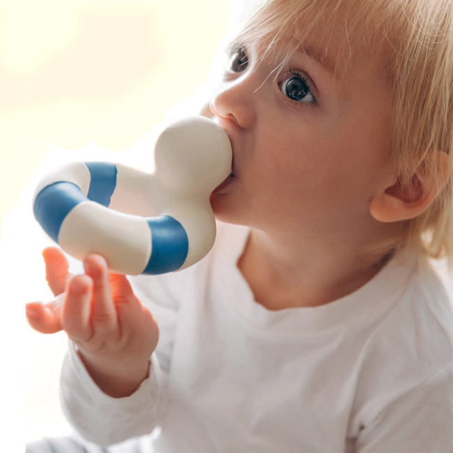 Погремушки, прорезыватели - Игрушка-прорезыватель Oli and Carol Морская уточка синяя (8437015928685)#4