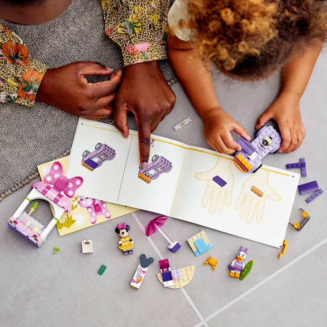 Конструкторы LEGO - Конструктор LEGO Disney Mickey and Friends Магазин мороженого Минни Маус (10773)#8