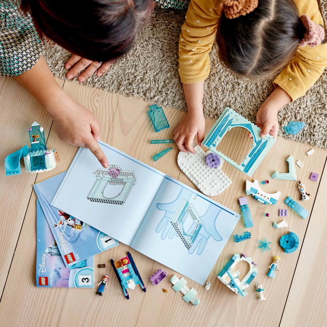 Конструктори LEGO - Конструктор LEGO I Disney Princess Крижана чарівна країна Анни та Ельзи (43194)#9