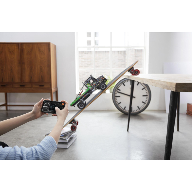 Конструкторы LEGO - Конструктор LEGO Technic Грузовик Mercedes-Benz Zetros 4x4 с управлением из приложения (42129)#6