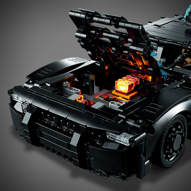 Конструкторы LEGO - Конструктор LEGO Technic Бэтмен: Бэтмобиль (42127)#5