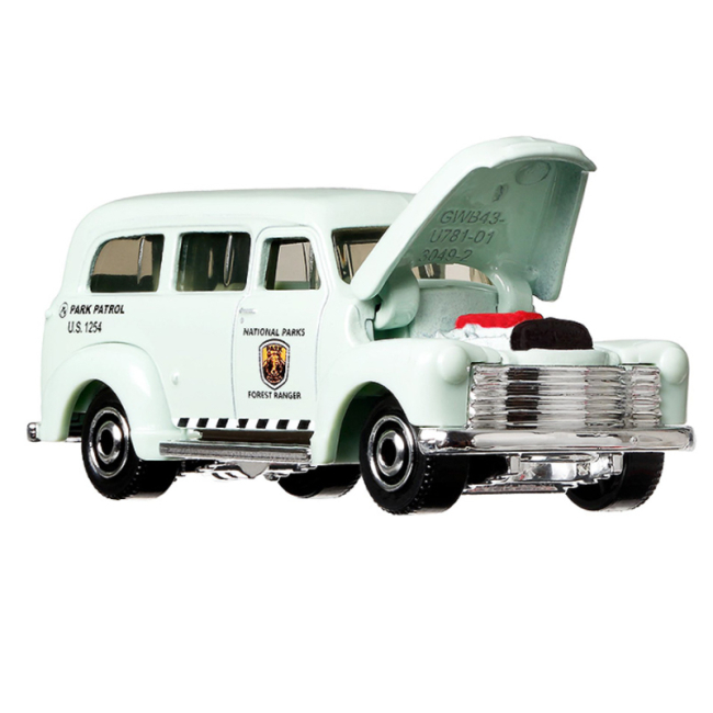 Транспорт и спецтехника - Фургон Matchbox Moving parts 1950 Шевроле Субурбан (FWD28/GWB43)#2