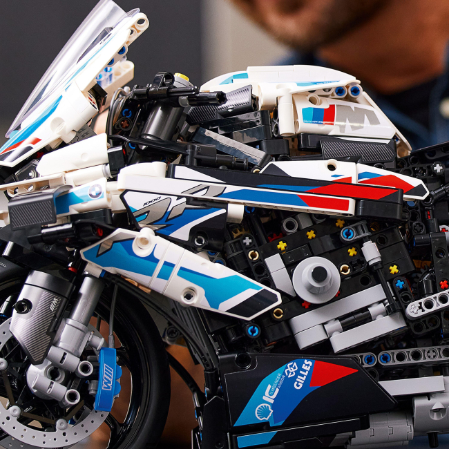 Конструкторы LEGO - Конструктор LEGO Technic BMW M 1000 RR (42130)#4