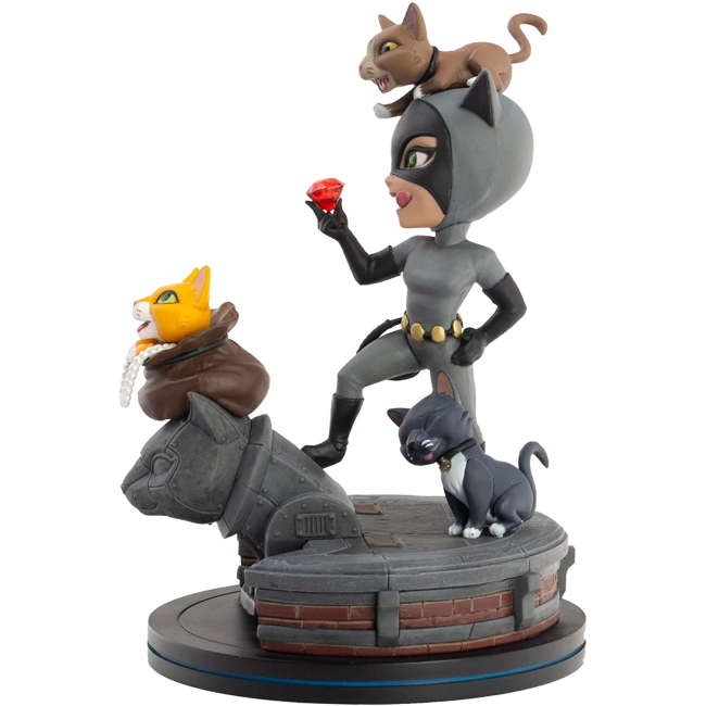 Фигурки персонажей - Фигурка Quantum Mechanix DC Comics Catwoman (DCC-0626)#6