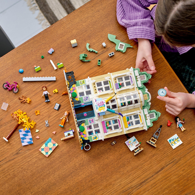 Конструктори LEGO - Конструктор LEGO Friends Художня школа Еммі (41711)#8