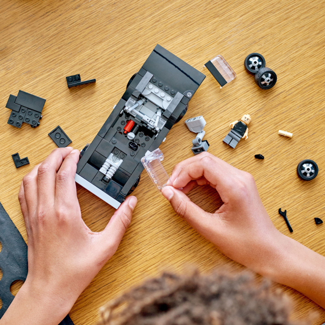 Конструктори LEGO - Конструктор LEGO Speed Champions Fast & Furious 1970 Dodge Charger R/T (76912)#6