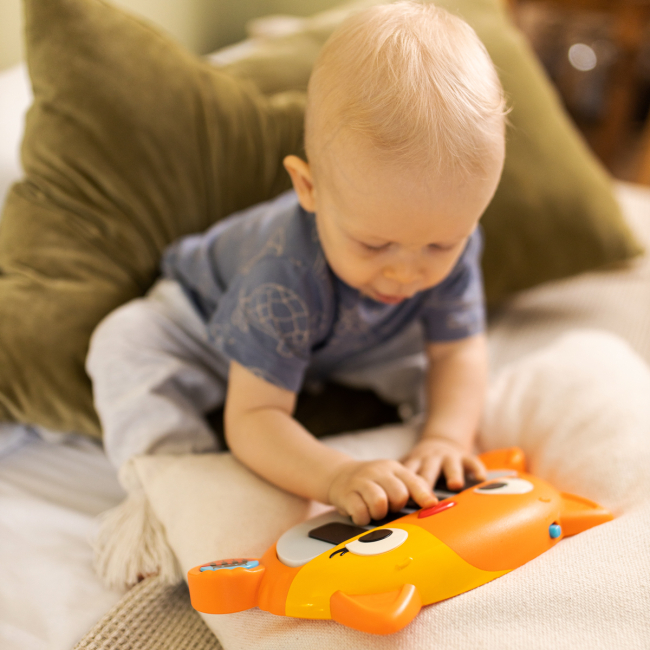 Развивающие игрушки - Музыкальная игрушка Battat Мини-котофон (BX2004C4Z)#7