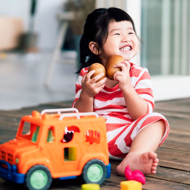 Розвивальні іграшки - Ігровий набір-сортер Battat Вантажівка сафарі (VE1058Z)#5