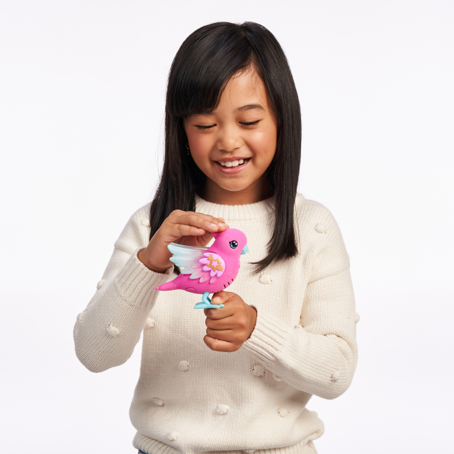 Фигурки животных - Интерактивная фигурка Little Live Pets Говорящая птичка Скайлер (26402)#4