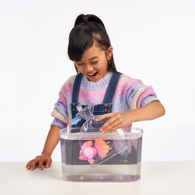 Фігурки тварин - Інтерактивна рибка Little Live Pets S4 Марина-балерина (26406)#4