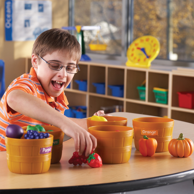 Розвивальні іграшки - Сортер Learning Resources Фермерський ринок (LER3060)#6