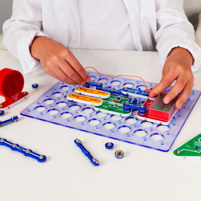 Наукові ігри, фокуси та досліди - Електронний конструктор Doka Перший транзистор 118 схем (D70701)#5