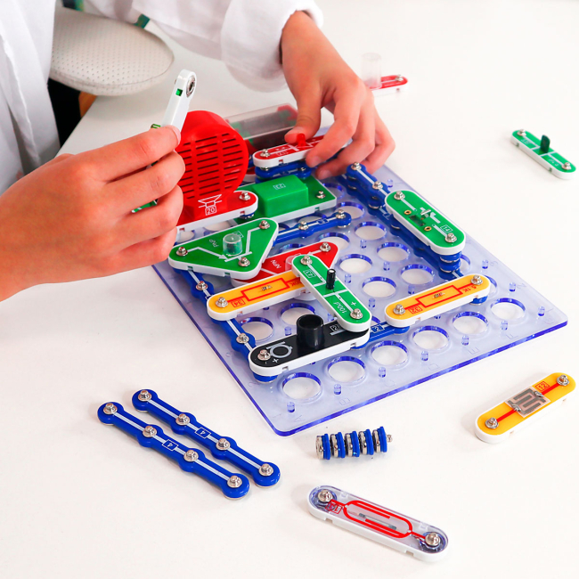 Наукові ігри, фокуси та досліди - Електронний конструктор Doka Власна сигналізація 320 схем (D70707)#3