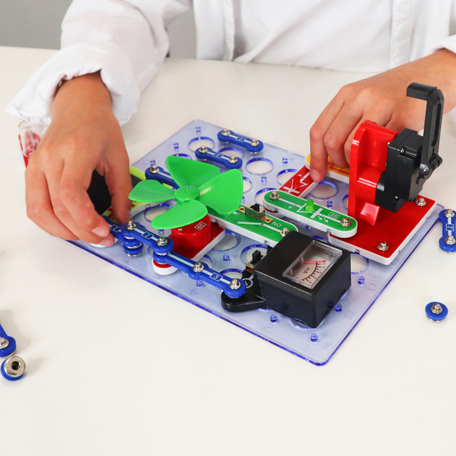 Наукові ігри, фокуси та досліди - Електронний конструктор Doka Альтернативна енергія 50 схем (D70711)#3