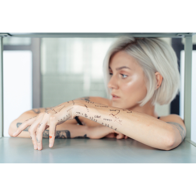 Косметика - Набір тату для тіла Arley Sign Тихо, вони говорять (1207s)#4