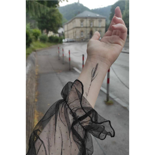 Косметика - Набір тату для тіла Arley Sign Квітка з написом Вільна (1704s)#4