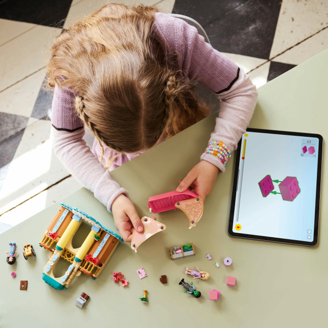 Конструкторы LEGO - Конструктор LEGO Wicked Глинда, Эльфаба и Несароза в Университете Шиз (75681)#4