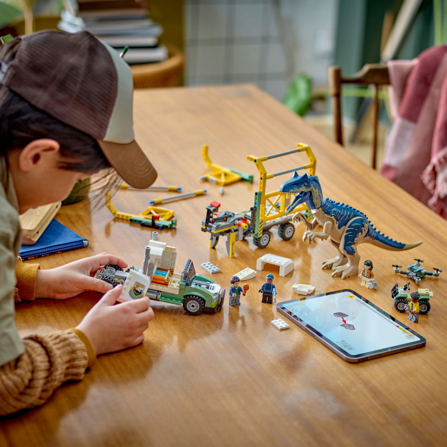 Конструкторы LEGO - Конструктор LEGO Jurassic World Миссии динозавров: Грузовик для перевозки аллозавра (76966)#5