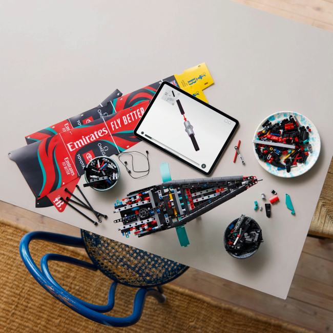 Конструкторы LEGO - Конструктор LEGO Technic Яхта Emirates Team New Zealand AC75 (42174)#4