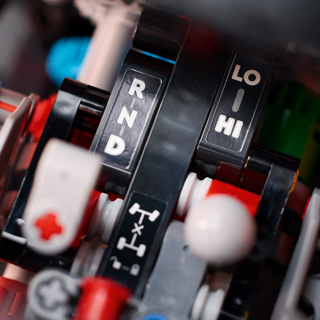 Конструкторы LEGO - Конструктор LEGO Technic Mercedes-Benz G 500 PROFESSIONAL Line (42177)#6