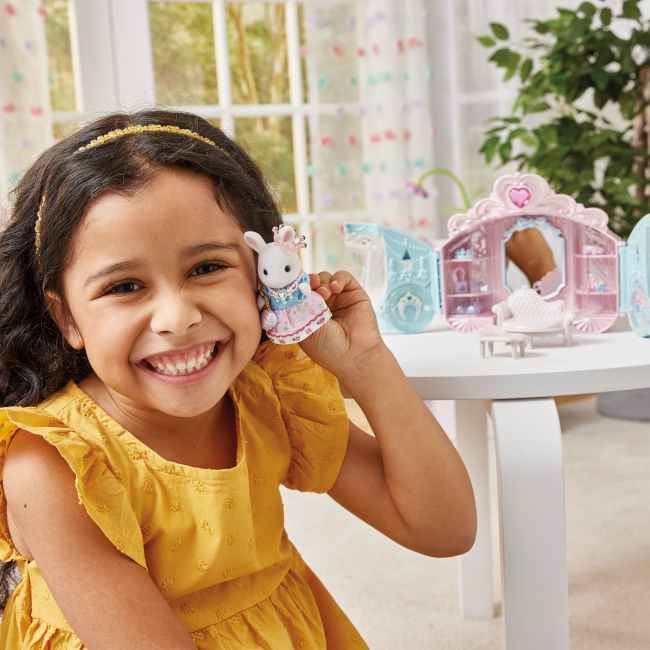 Фигурки животных - Игровой набор Sylvanian Families Стильный гардероб (5758)#5