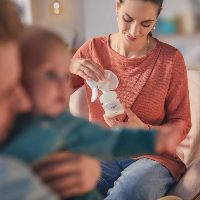 Товари для догляду - Молоковідсмоктувач Avent Механічний (SCF430/10)#3