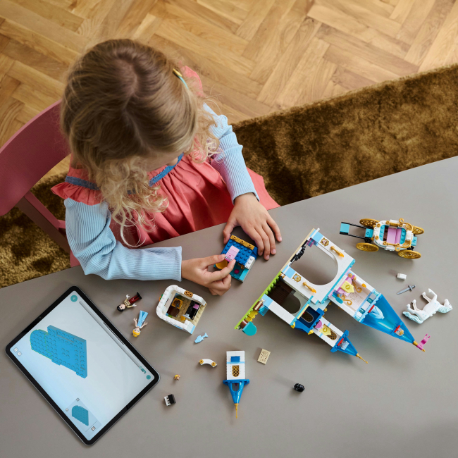 Конструкторы LEGO - Конструктор LEGO Disney Princess Замок Золушки и карета (43275)#4