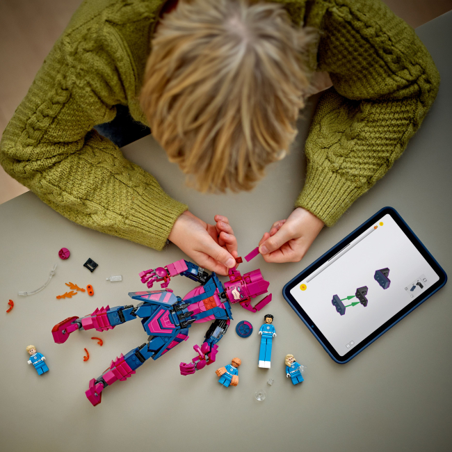 Конструкторы LEGO - Конструктор LEGO Marvel Фантастическая четверка против Галактуса: фигурка для сборки (76316)#4