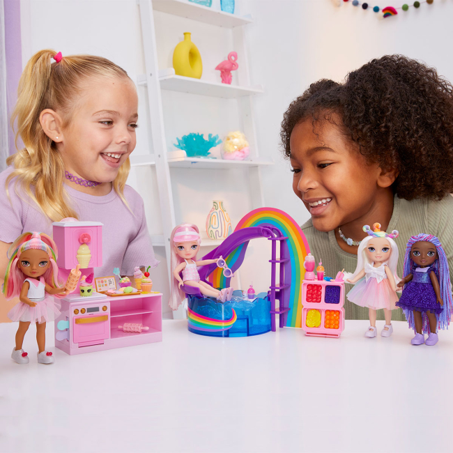 Куклы - Игровой набор Rainbow High Littles Кондитерская Кенди (522058)#7