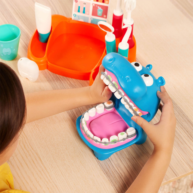 Наборы профессий - Игровой набор Battat Lite Бегемотик у стоматолога (BT1803Z)#9
