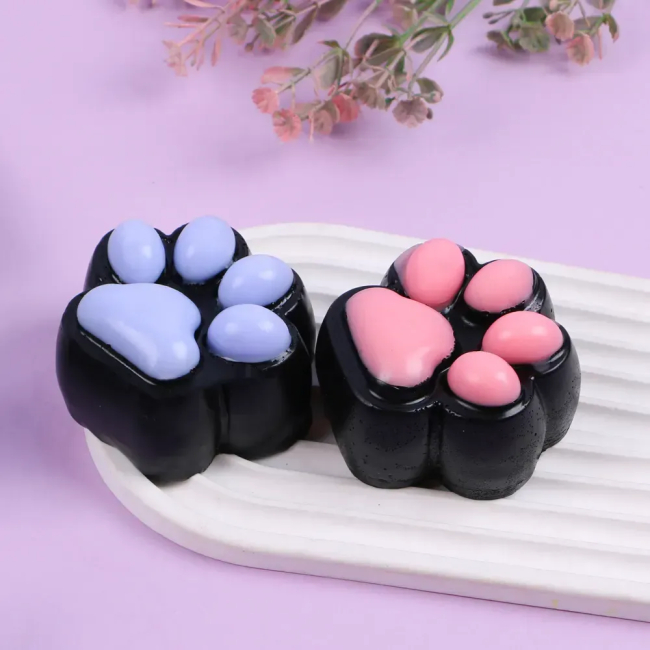 Антистресс игрушки - ​Игрушка-антистресс Monster Gum Fun Cafe Taba Мяу-лапка в ассортименте (T26183)#4